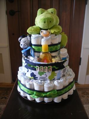 	alligator diaper cake